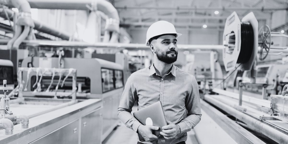 How Outsourcing Panel Fabrication Improves Supply Chain Resilience