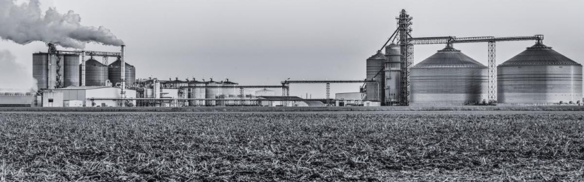 Ethanol plant utilizing SCADA and DCS process control optimization for improved efficiency
